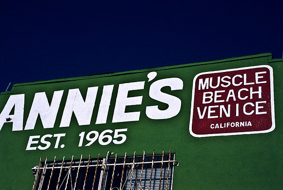 47942_B17_SL_COLOR_VENICE_CA_97_07.jpg