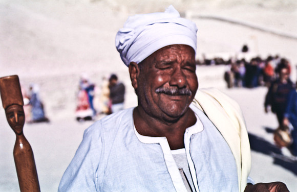 3346_SL_COLOR_ASWAN_EGYPT_1989_3