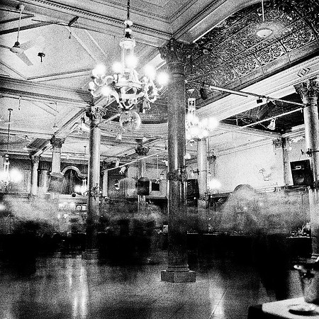 2654_FM_BW_SQ_CAFE_REAL-TANGO_BUENOS_AIRES_ARGENTINA_2004_6