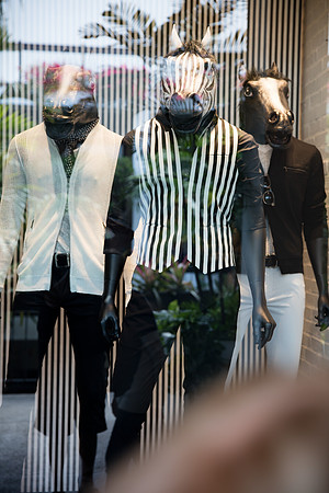 20160417_Mannequins_and_Windows_075A0075