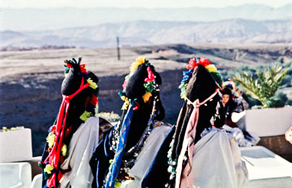 3232_SL_COLOR_EL_KELAA_M_GOUNA_MAROCCO_II_1998_15