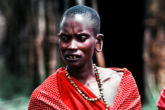 55424_SL_COLOR_TRIBE_CAMP_MASAI_KENYA_AFRICA_1989_21
