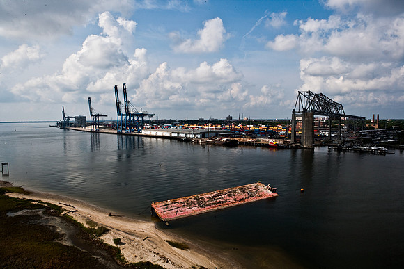 06592_ZV4N_1602_DG_COLOR_CHARLESTON_SOUTH_CAROLINA_SC_USA_2007_USA