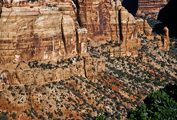 47466_B5_SL_COLOR_NATIONA_ MONUMENT_COLORADO_WY_97_03.jpg