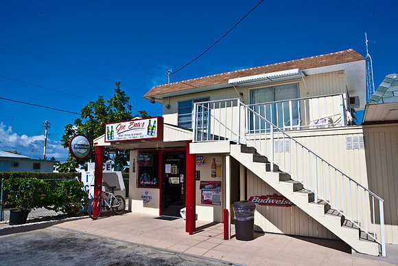 3876_DG_Cayman_Island_Caribbean_ZV4N0052