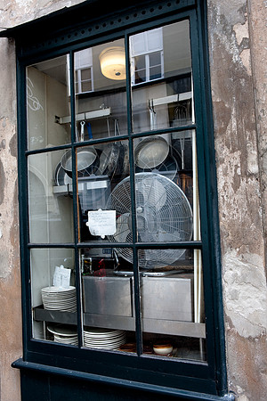 20081023_DVD74_DG_USA_New_Orleans_LA5L8Y0422_full_blead