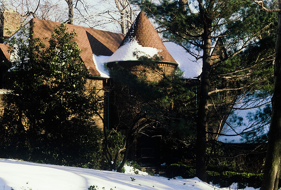 64035_B1_SL_COLOR_NY_82_16.jpg