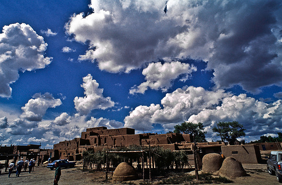 37863_B15_SL_COLOR_TAOS_NM_97_02.jpg